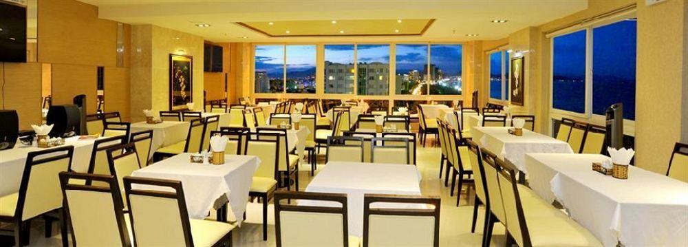 Dendro Beachfront Hotel Nha Trang Kültér fotó