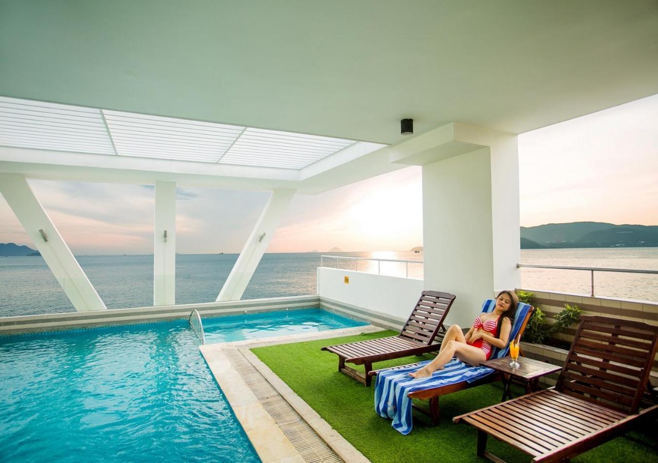 Dendro Beachfront Hotel Nha Trang Kültér fotó